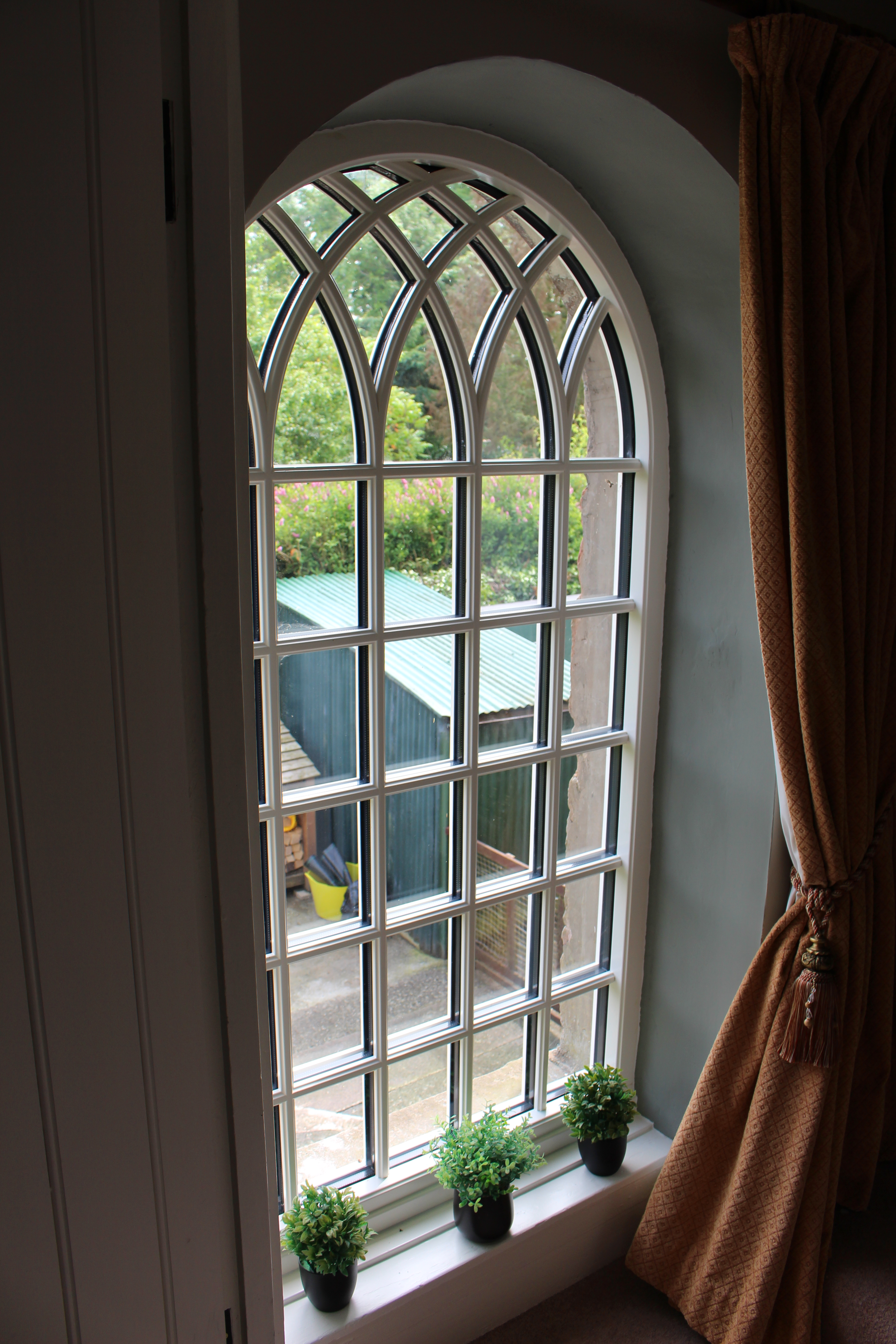 arched timber windows from ajd chapelhow cliburn